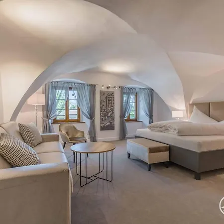 Tatra Boutique Deforte Secret Chamber *